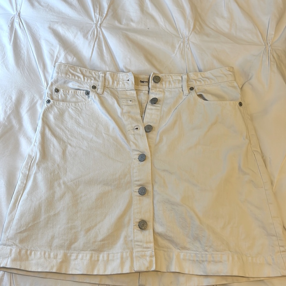 GAP White Denim Skirt